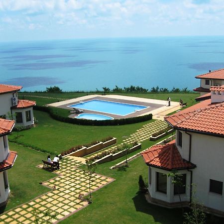 Blacksearama Golf & Villas Baltsjik Buitenkant foto