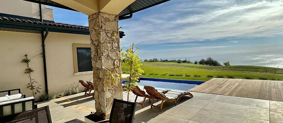Blacksearama Golf & Villas Baltsjik Buitenkant foto